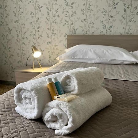 Luna Apartment Civitavecchia Eksteriør bilde