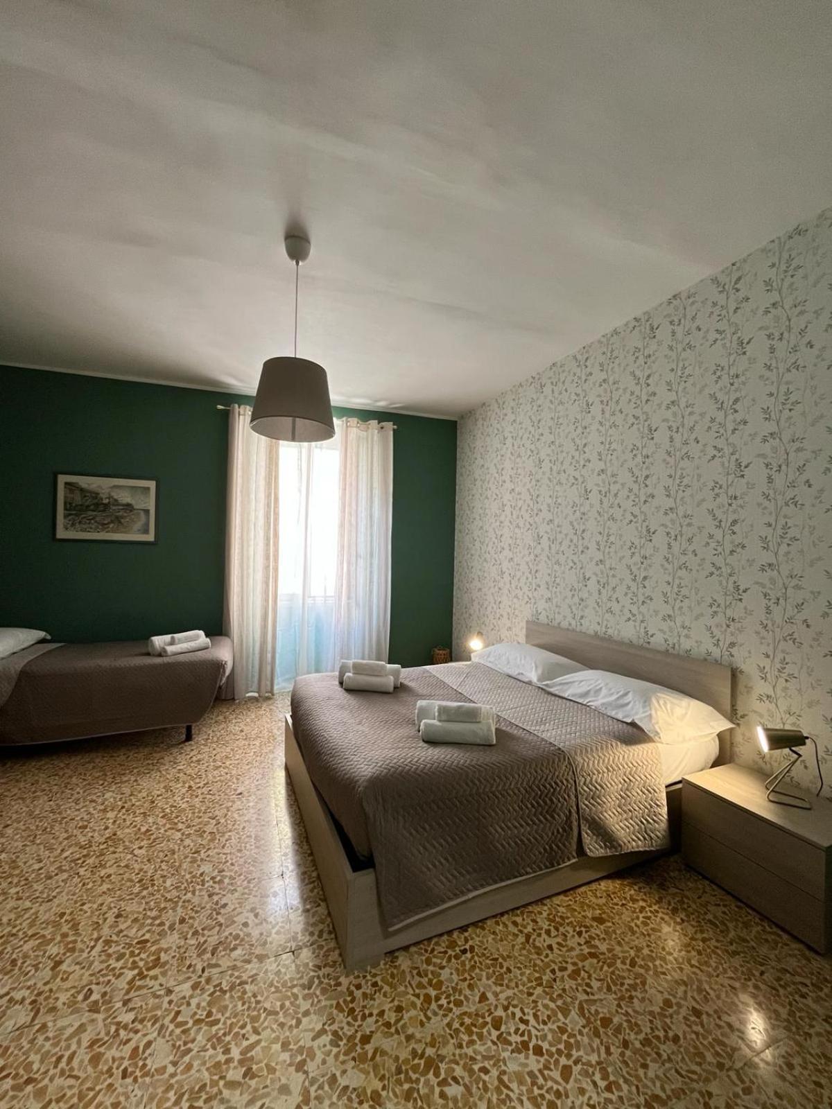 Luna Apartment Civitavecchia Eksteriør bilde
